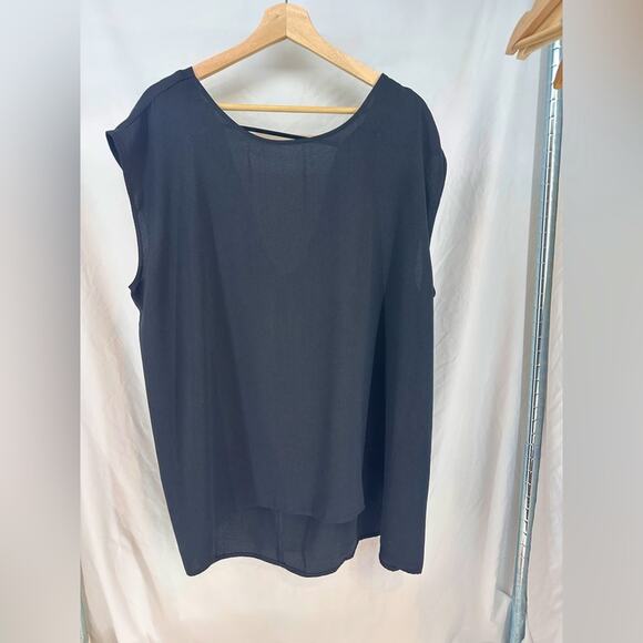 Halogen 3X Women's Black Sleeveless Top with peekaboo back - Picture 1 of 4